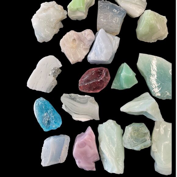 Art Glass Cullet Glowing Manganese Uranium Glass Bulk Assortment 3 LBS #5GA3 - Picture 7 of 10